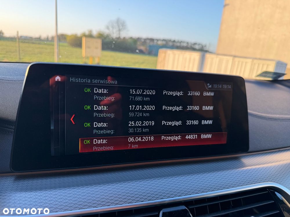 BMW Seria 5 520d xDrive M Sport sport - 32