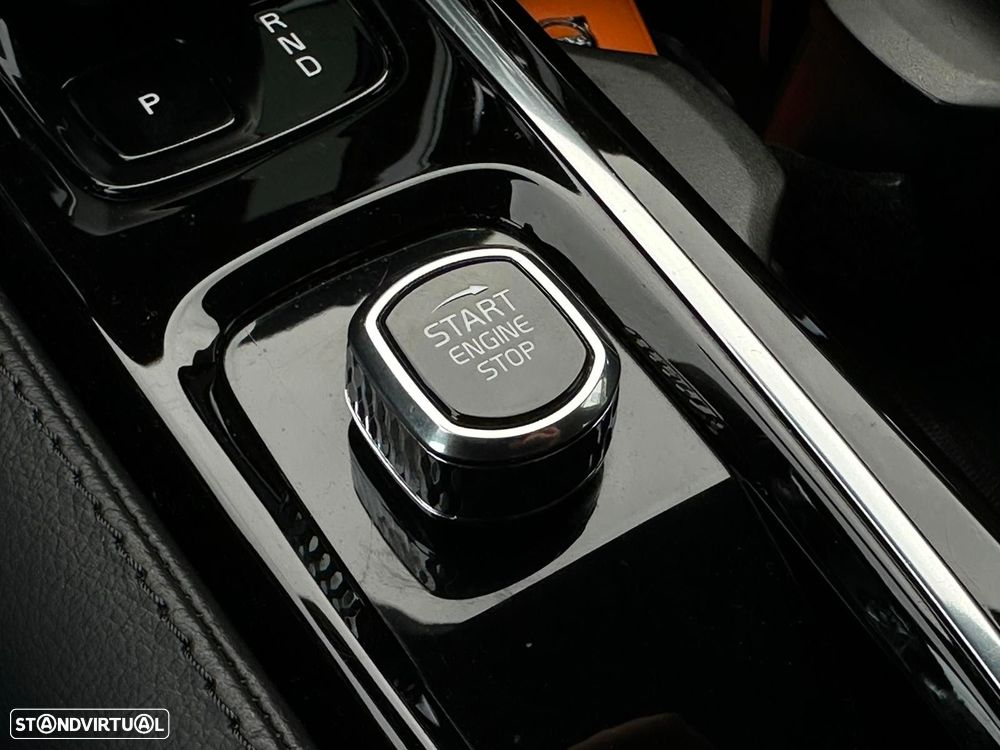 Volvo XC 60 T6 AWD Core - 13