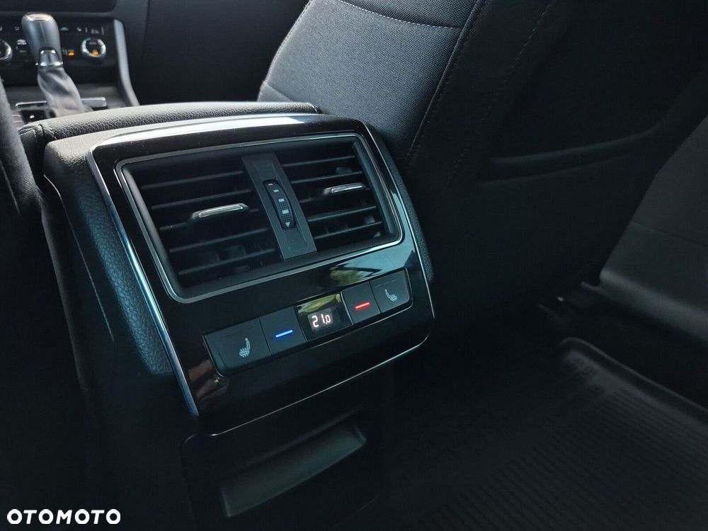 Skoda Superb 1.5 TSI Style DSG - 20