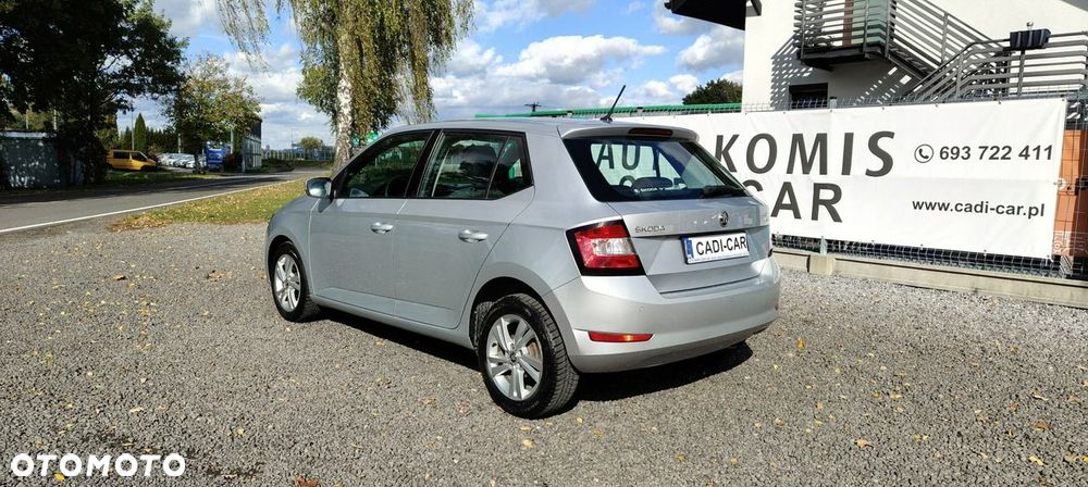 Skoda Fabia 1.0 TSI Ambition - 6