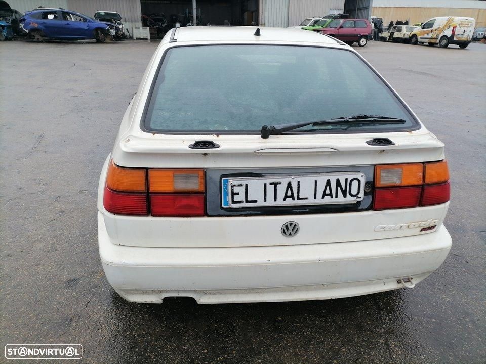 MALA TRASEIRA VOLKSWAGEN CORRADO 50909.1988 - 1