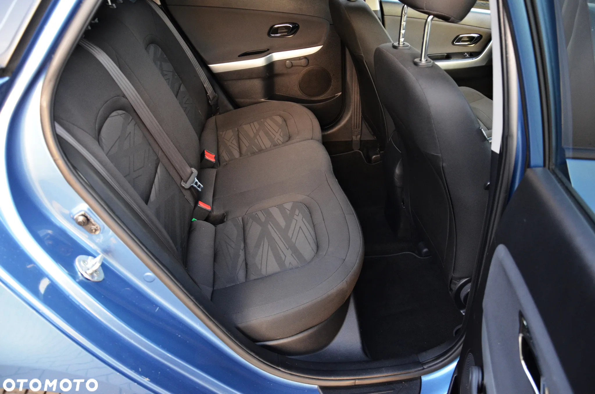 Kia Ceed - 30