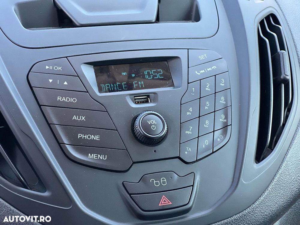 Ford Courier - 20