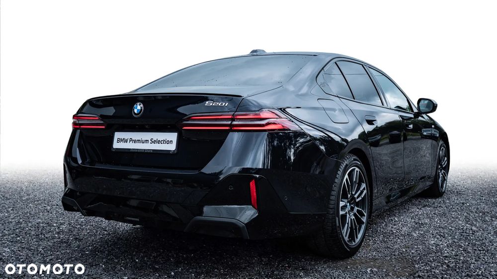BMW Seria 5 520i - 6