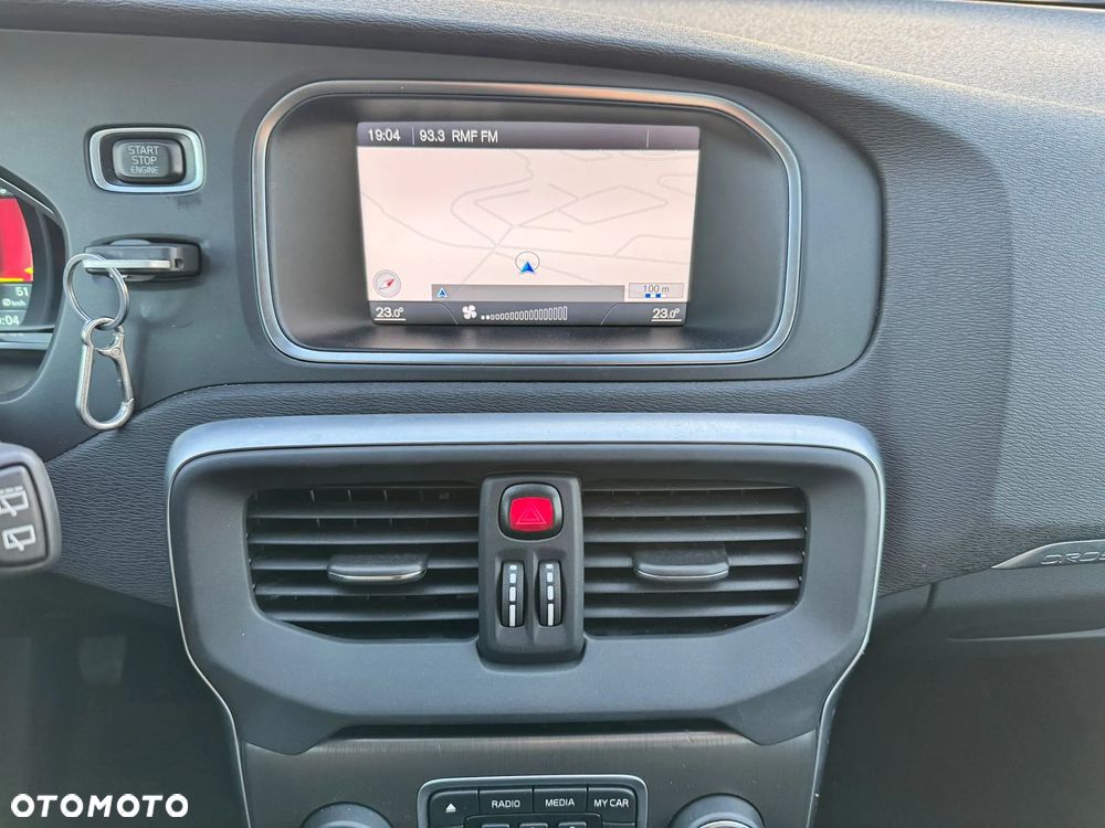 Volvo V40 T4 - 9