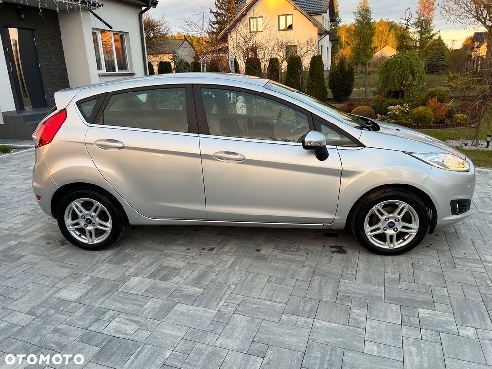 Ford Fiesta 1.6 Ti-VCT Titanium - 2