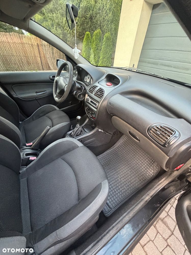 Peugeot 206 1.4 HDi Trendy - 6