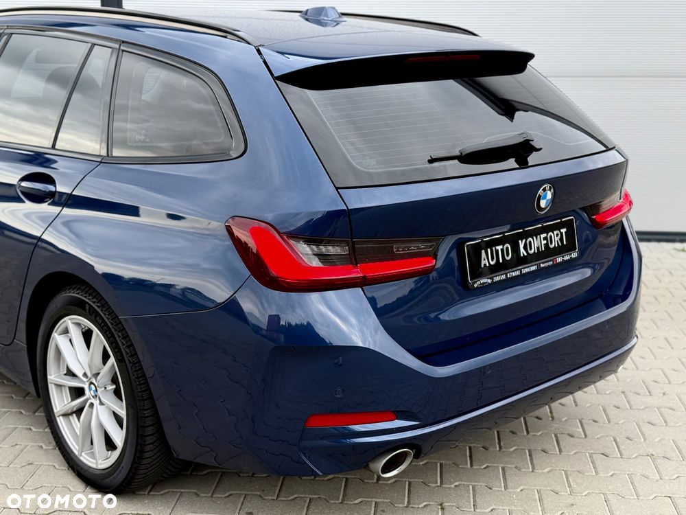 BMW Seria 3 318d Sport Line - 20