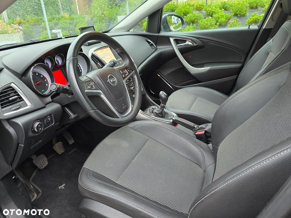Opel Astra - 11