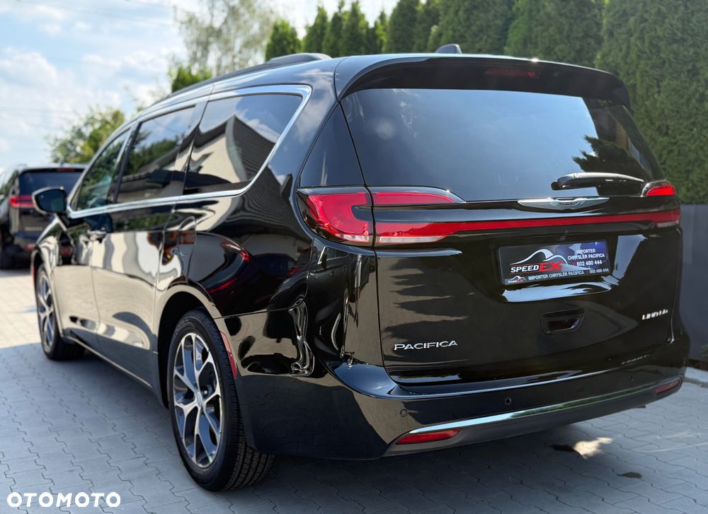Chrysler Pacifica - 7