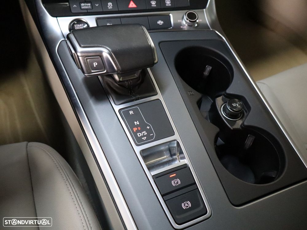 Audi A6 Avant 40 TDI Design S tronic - 18