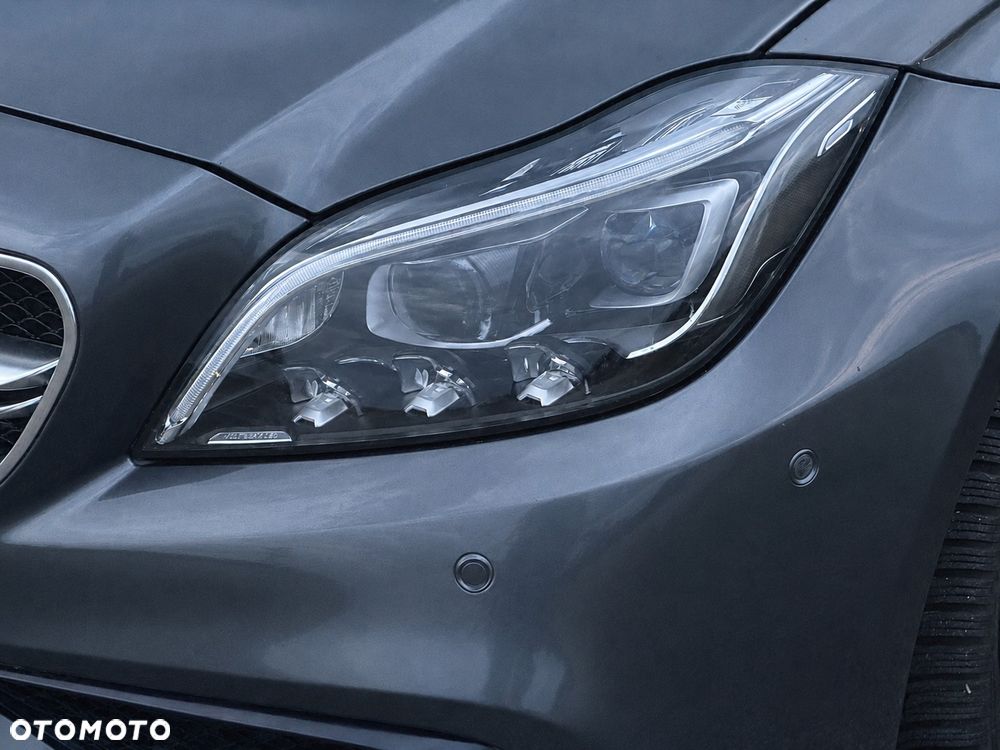 Mercedes-Benz CLS 63 AMG - 13