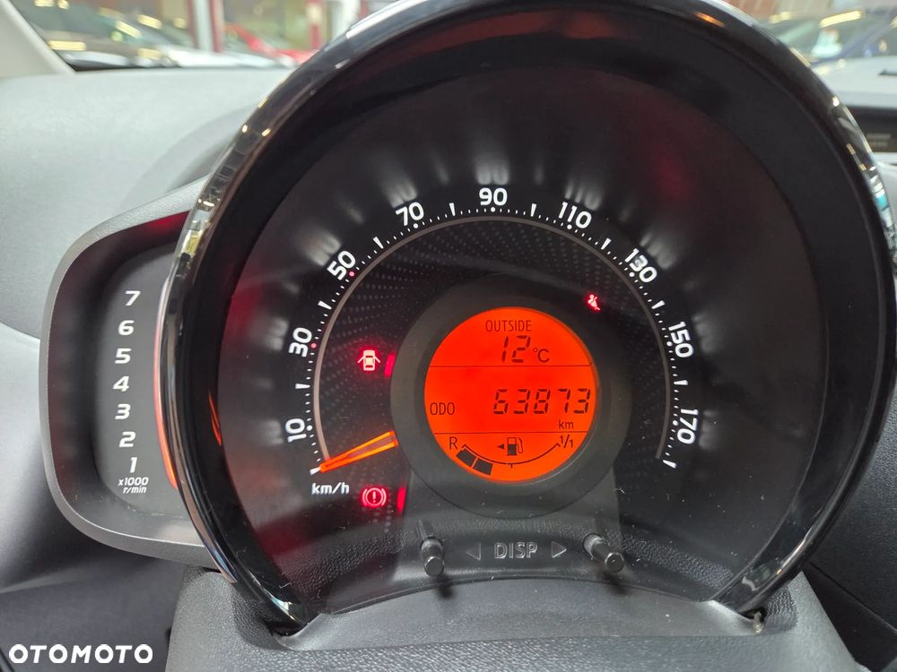 Toyota Aygo - 14