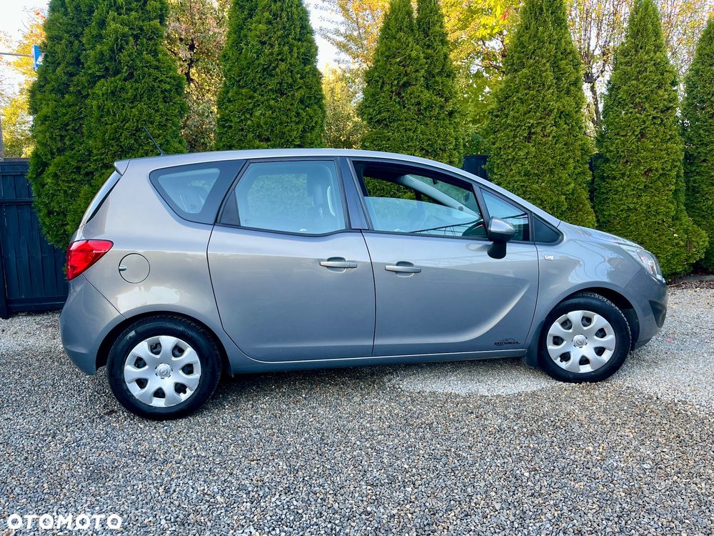 Opel Meriva - 10