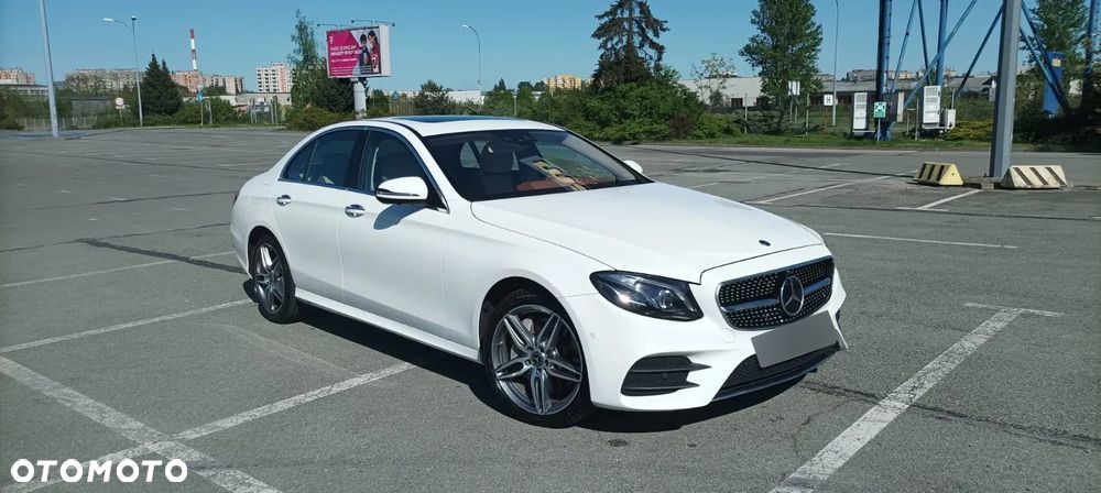 Mercedes-Benz Klasa E 450 4Matic 9G-TRONIC AMG Line - 1