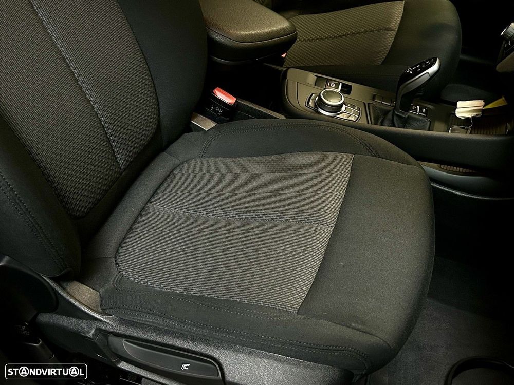 BMW X1 18 i sDrive Line Sport - 60