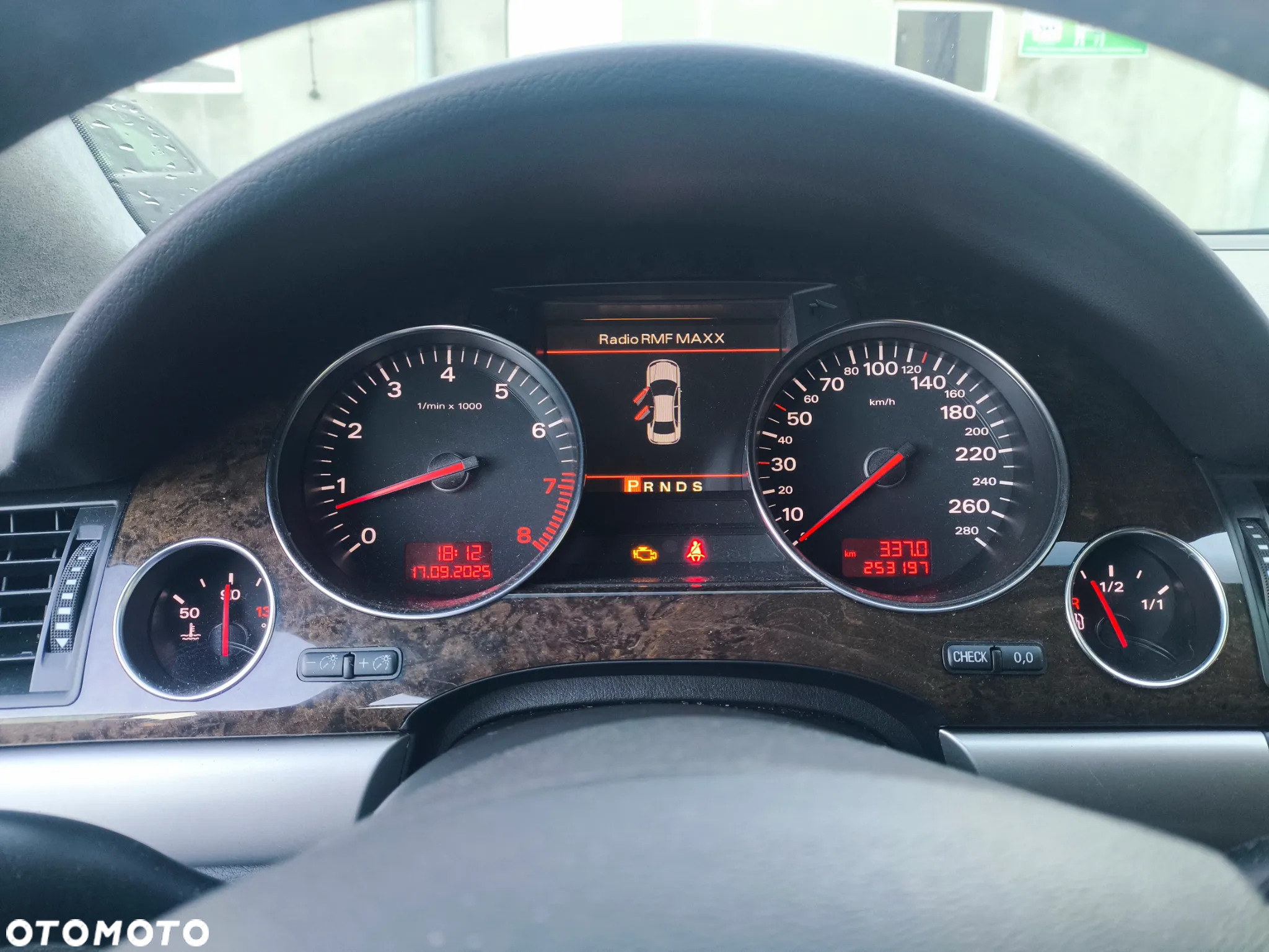 Audi A8 4.2 FSI Quattro - 8