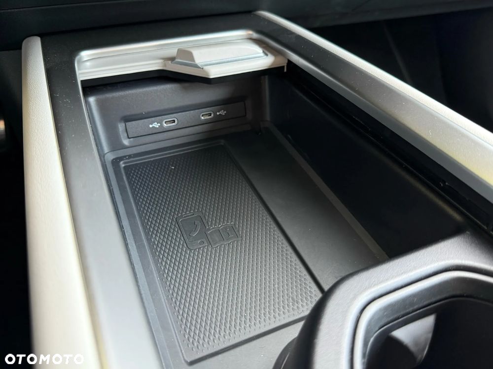 Volkswagen ID.7 77kWh Pro - 23