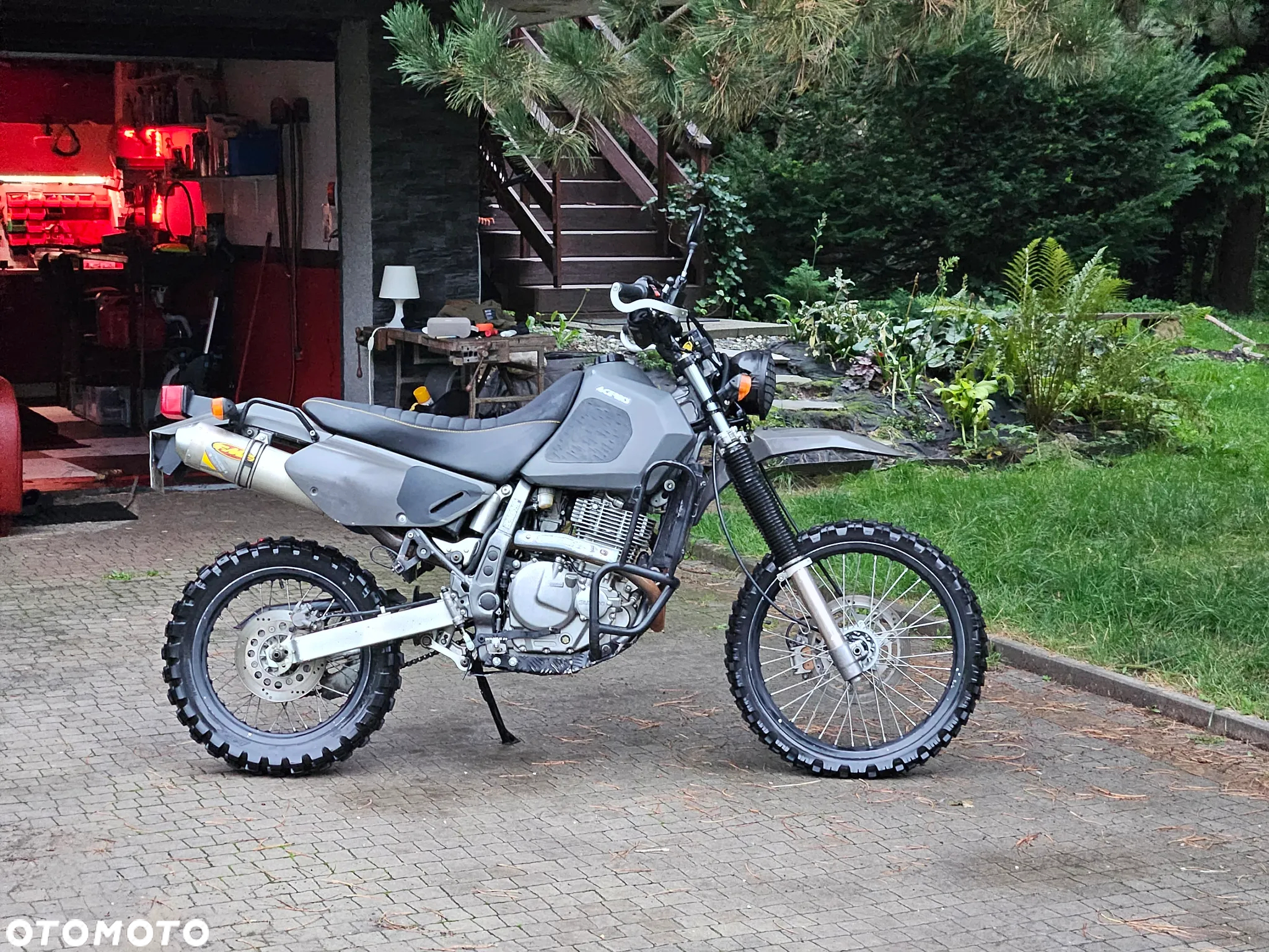 Suzuki DR