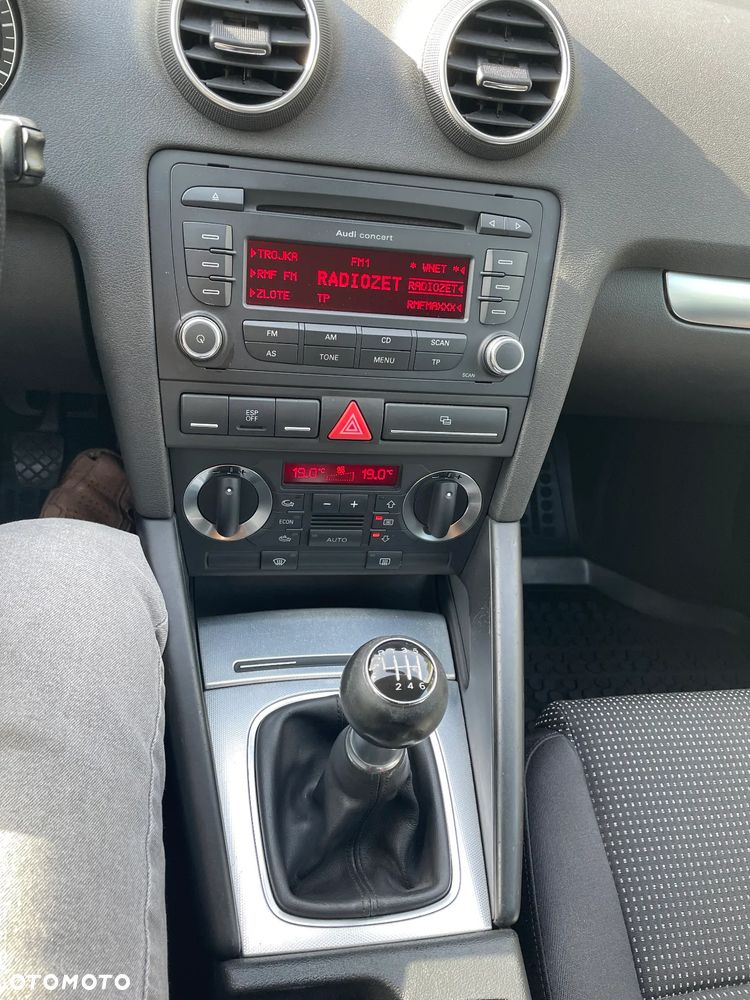 Audi A3 Sportback 1.8 TFSI Ambition - 9