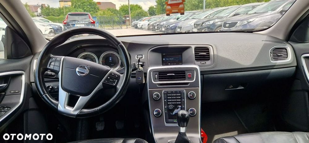 Volvo V60 - 25