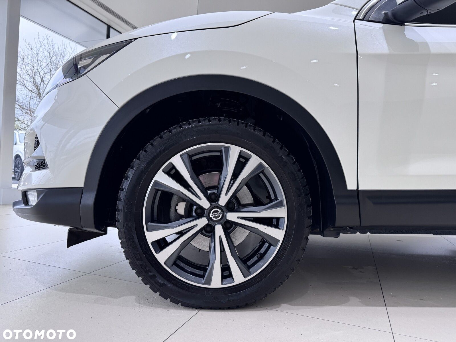 Nissan Qashqai 1.3 DIG-T N-Connecta - 18