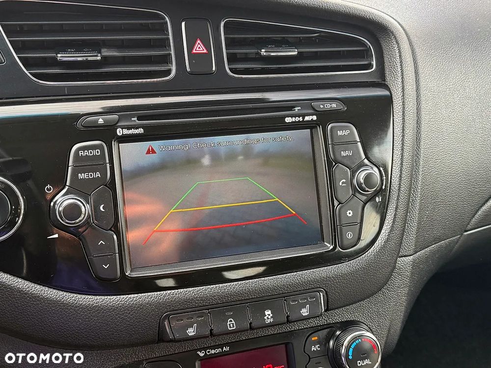 Kia Ceed 1.6 GDI Platinum Edition - 5