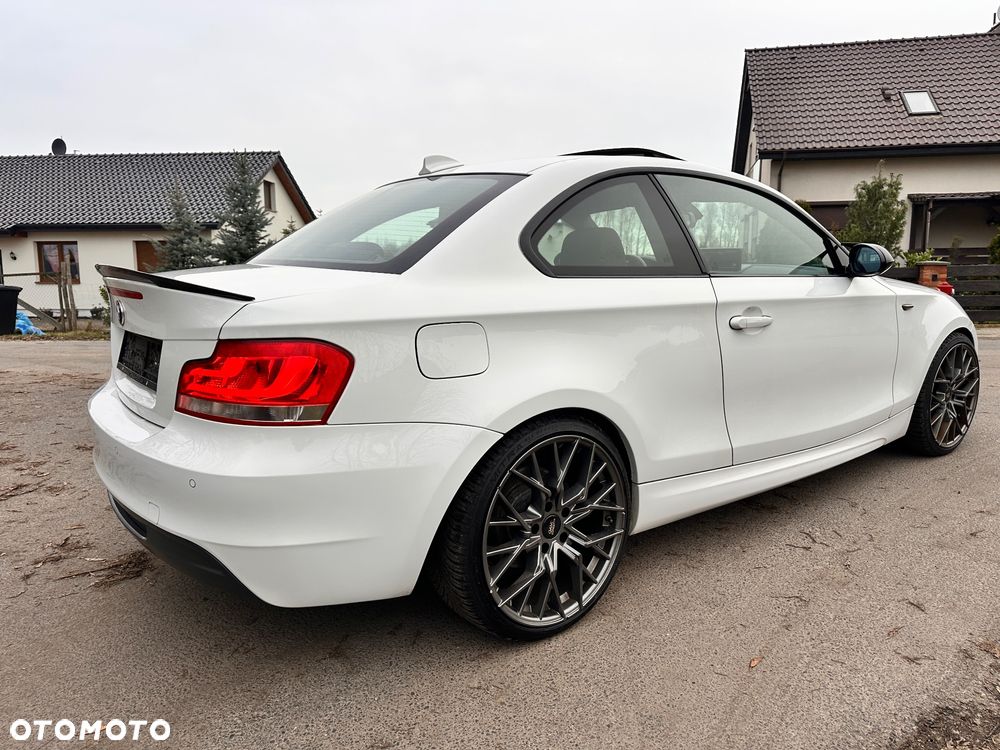 BMW Seria 1 120d DPF - 12