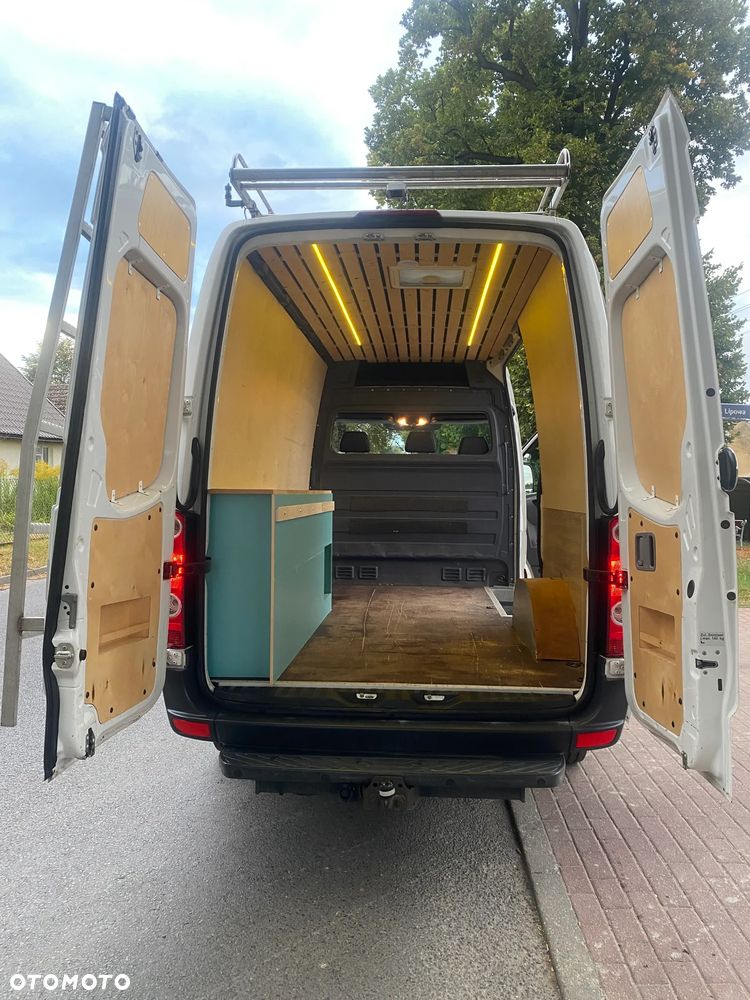 Volkswagen Crafter - 11