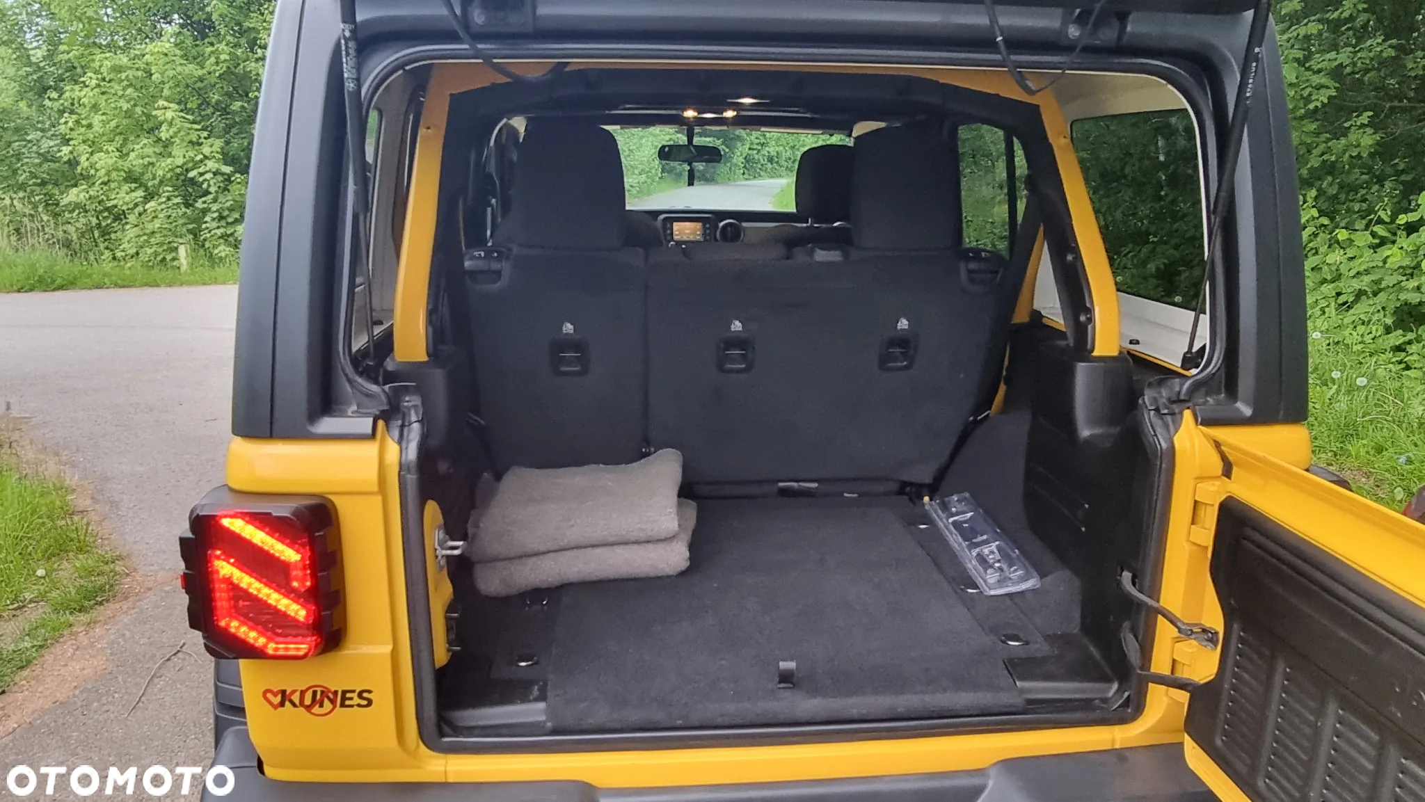 Jeep Wrangler Unlimited GME 2.0 Turbo Sahara - 4