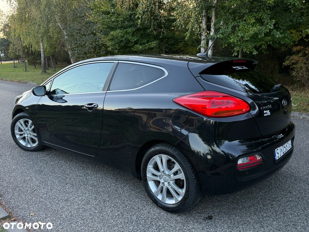Kia ProCeed 1.4 XL - 10