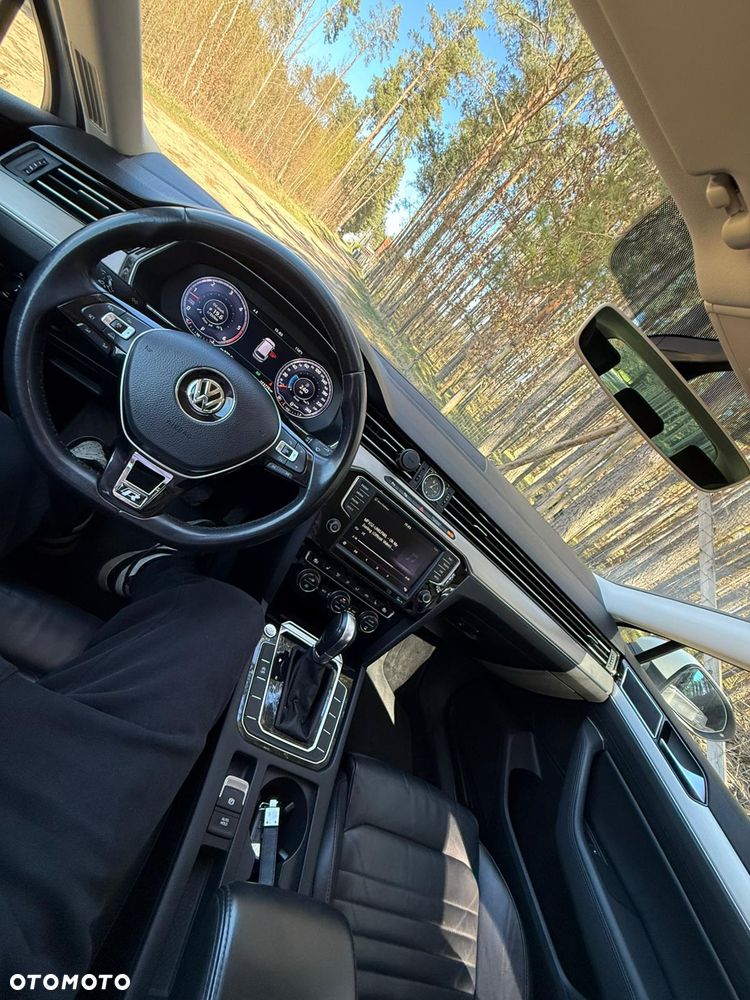 Volkswagen Passat 2.0 TDI (BlueMotion Technology) DSG Highline - 6