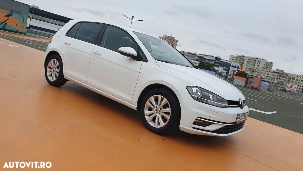 Volkswagen Golf 1.0 TSI Comfortline - 23