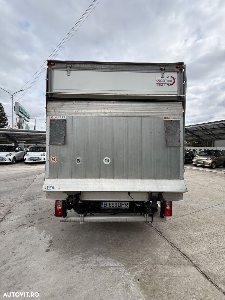 Ford Transit - 8