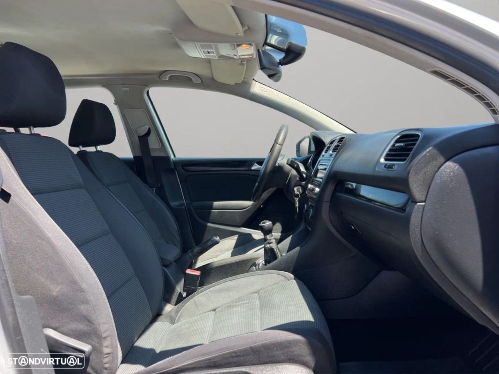VW Golf - 14