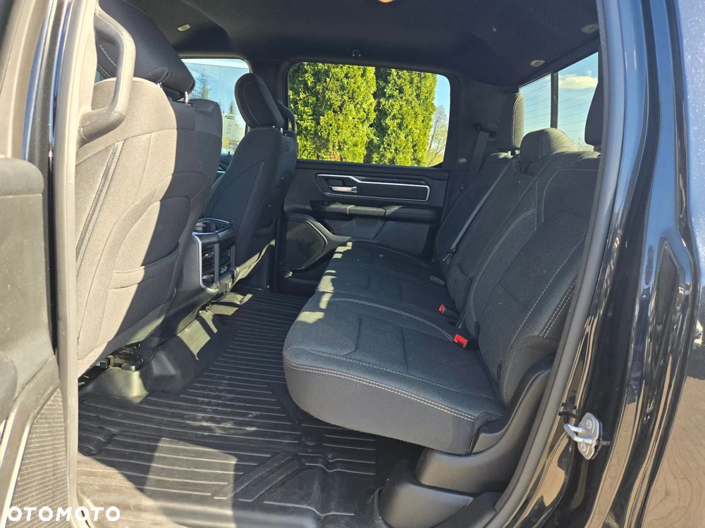 RAM 1500 Quad Cab Longbed Bighorn - 17