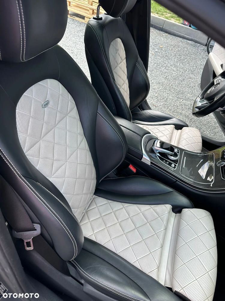 Mercedes-Benz Klasa C AMG 43 4-Matic - 13