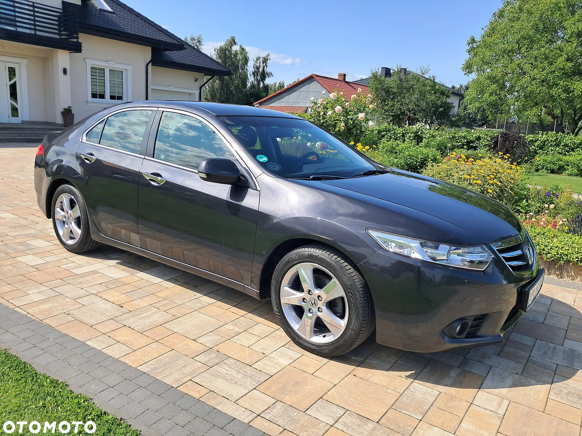 Honda Accord - 2