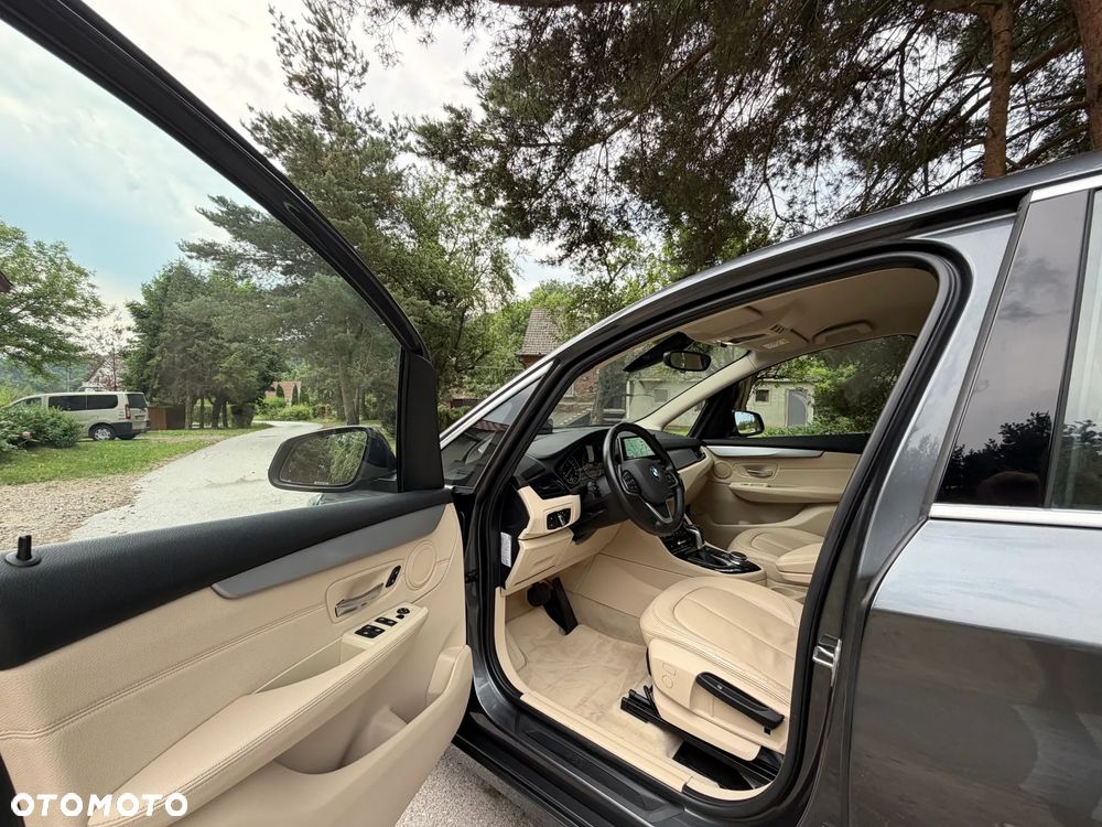 BMW Seria 2 218d Sport-Aut Luxury Line - 13