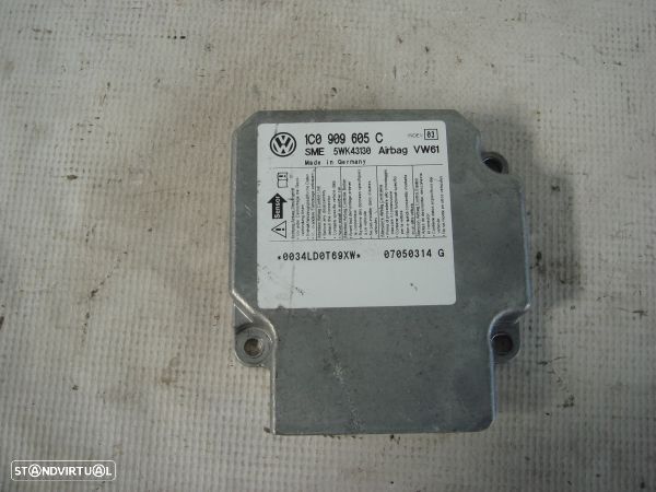 Centralina De Airbags Volkswagen Passat Variant (3B6) - 1