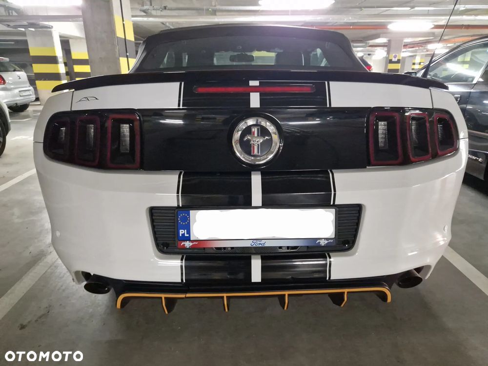 Ford Mustang 3.7 V6 Premium - 5