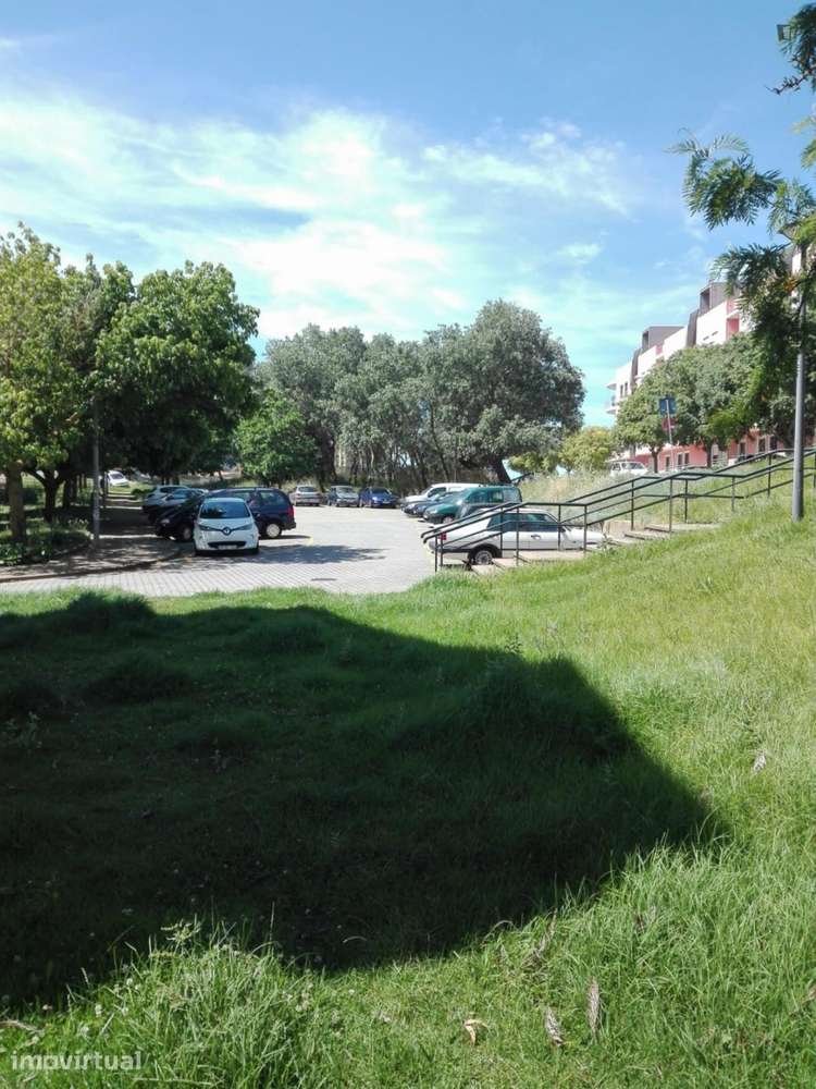 Quarto - localizado em Oeiras Lisbon - Grande imagem: 2/7