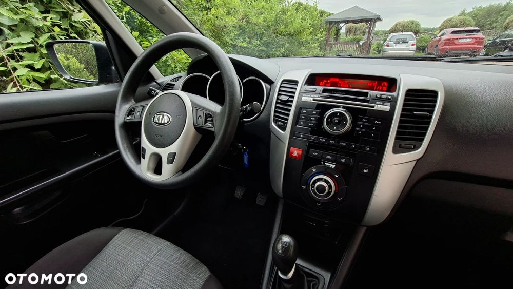 Kia Venga 1.4 CVVT Attract - 20