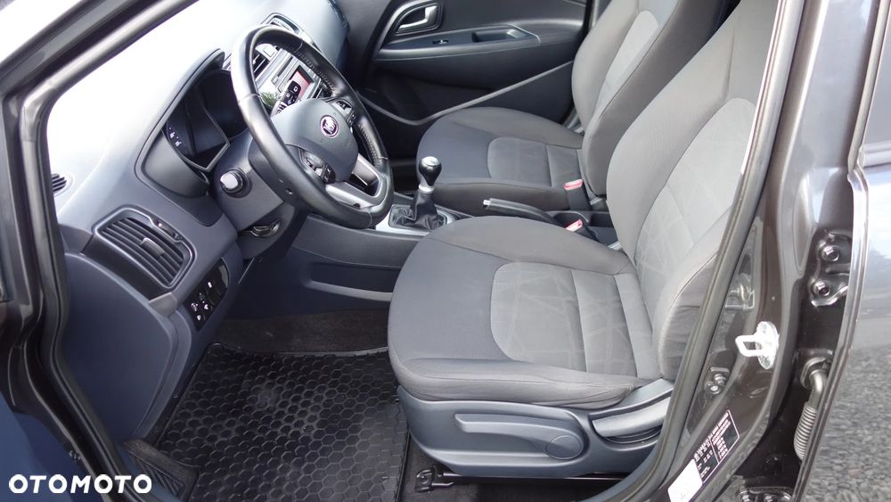 Kia Rio 1.2 Business Line - 9