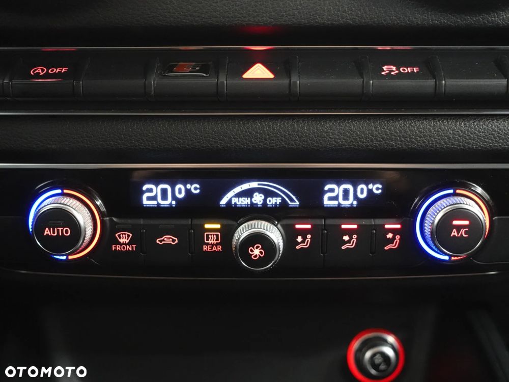 Audi A3 Sportback 2.0 TDI Ambiente - 33