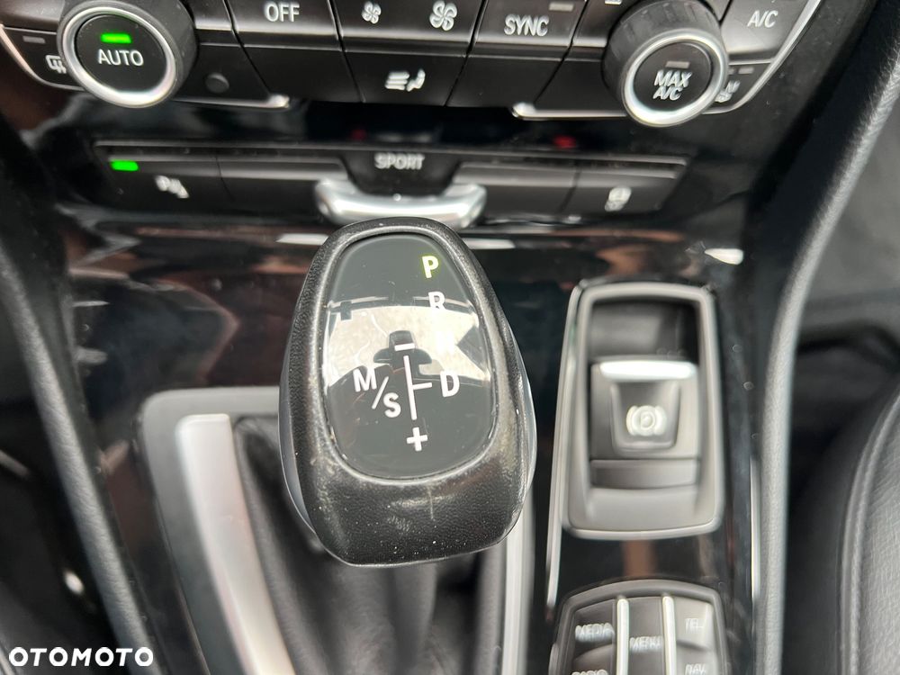 BMW Seria 2 218d Advantage sport - 37