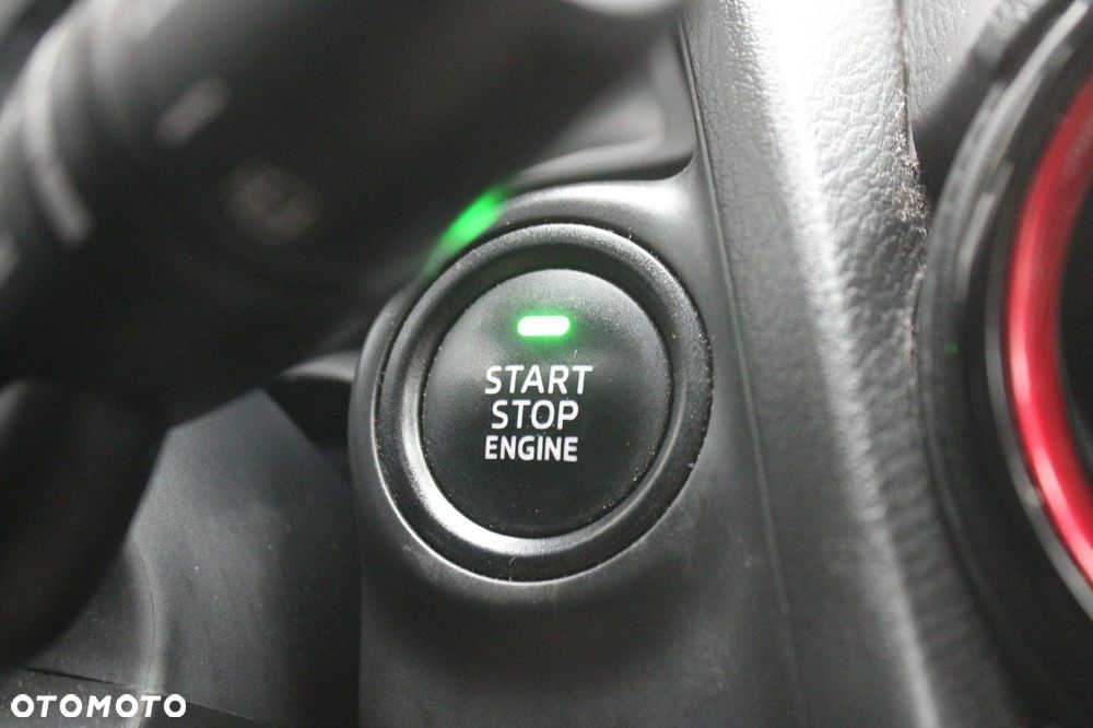 Mazda CX-3 SKYACTIV-G 120 FWD Sports-Line - 29
