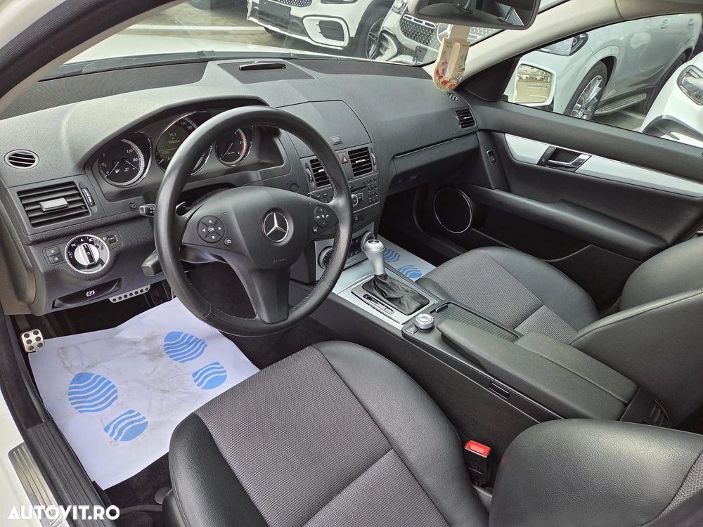 Mercedes-Benz C 180 CDI 7G-TRONIC Avantgarde Edition - 20