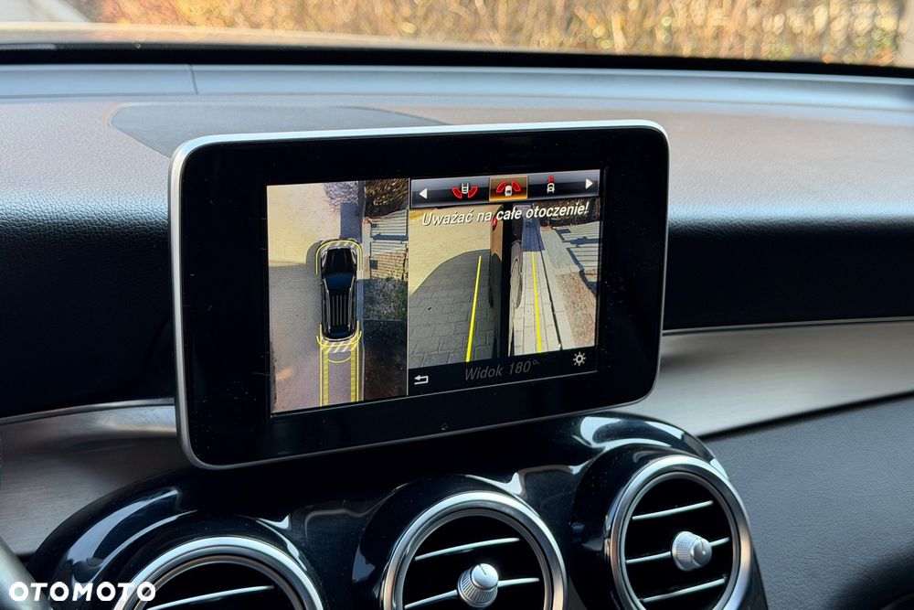 Mercedes-Benz GLC - 16