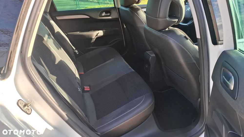 Citroën C4 1.6 VTi Exclusive - 12